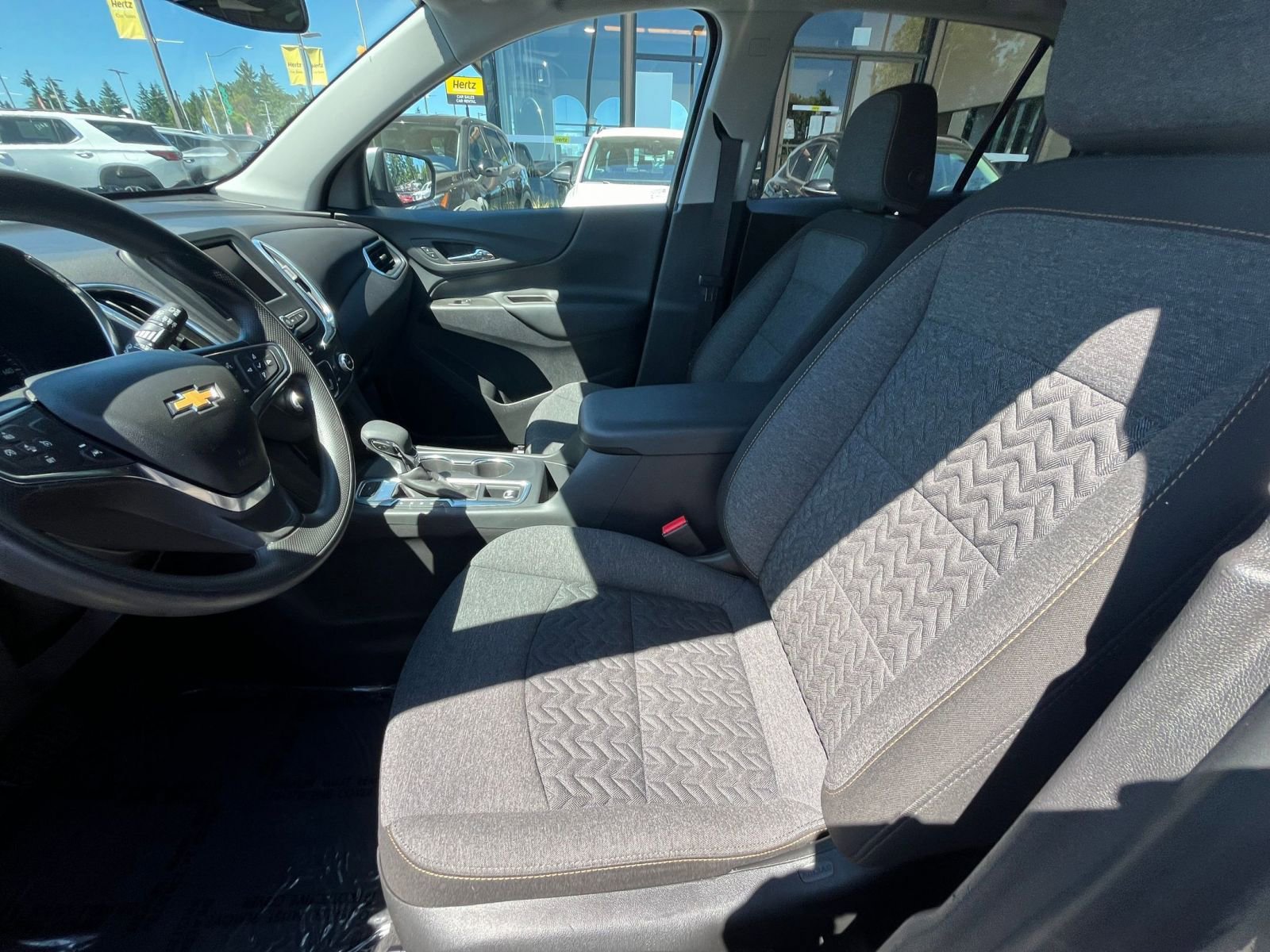 Thumbnail: 2023 Chevrolet Equinox - 27