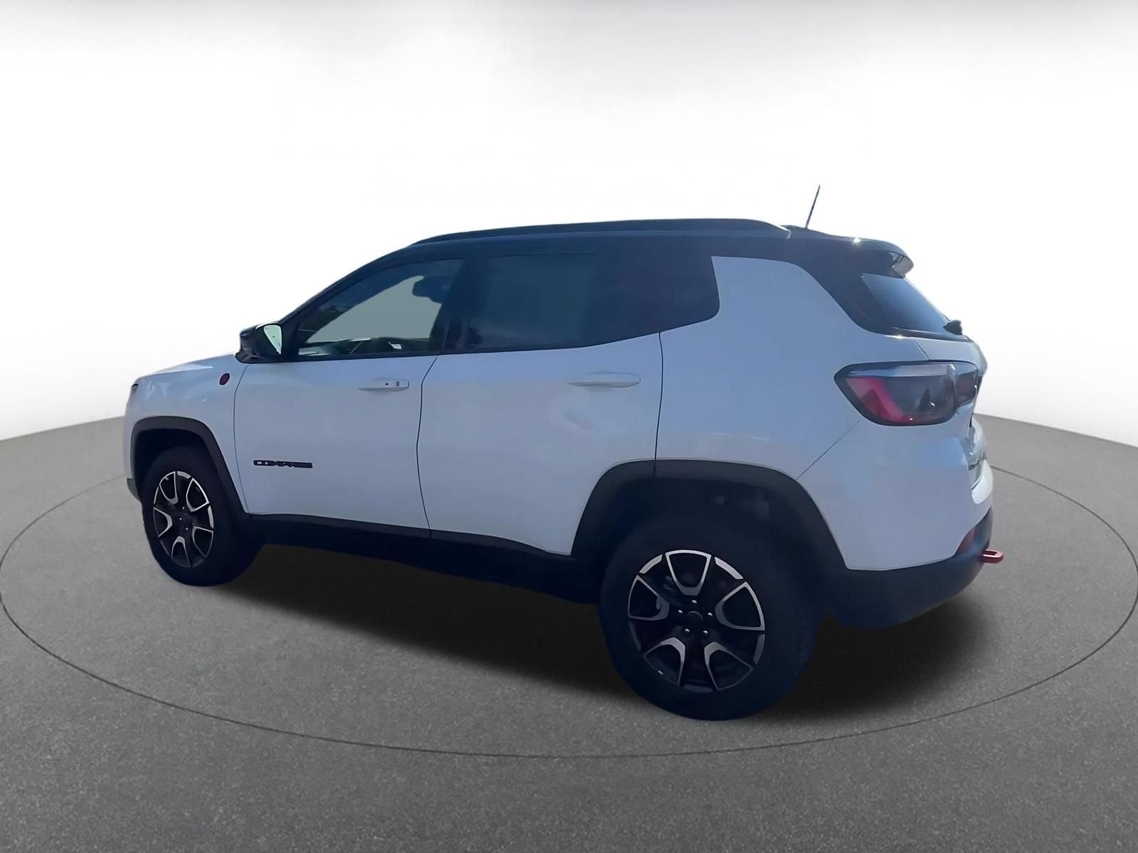 Thumbnail: 2026 Jeep Compass - 10