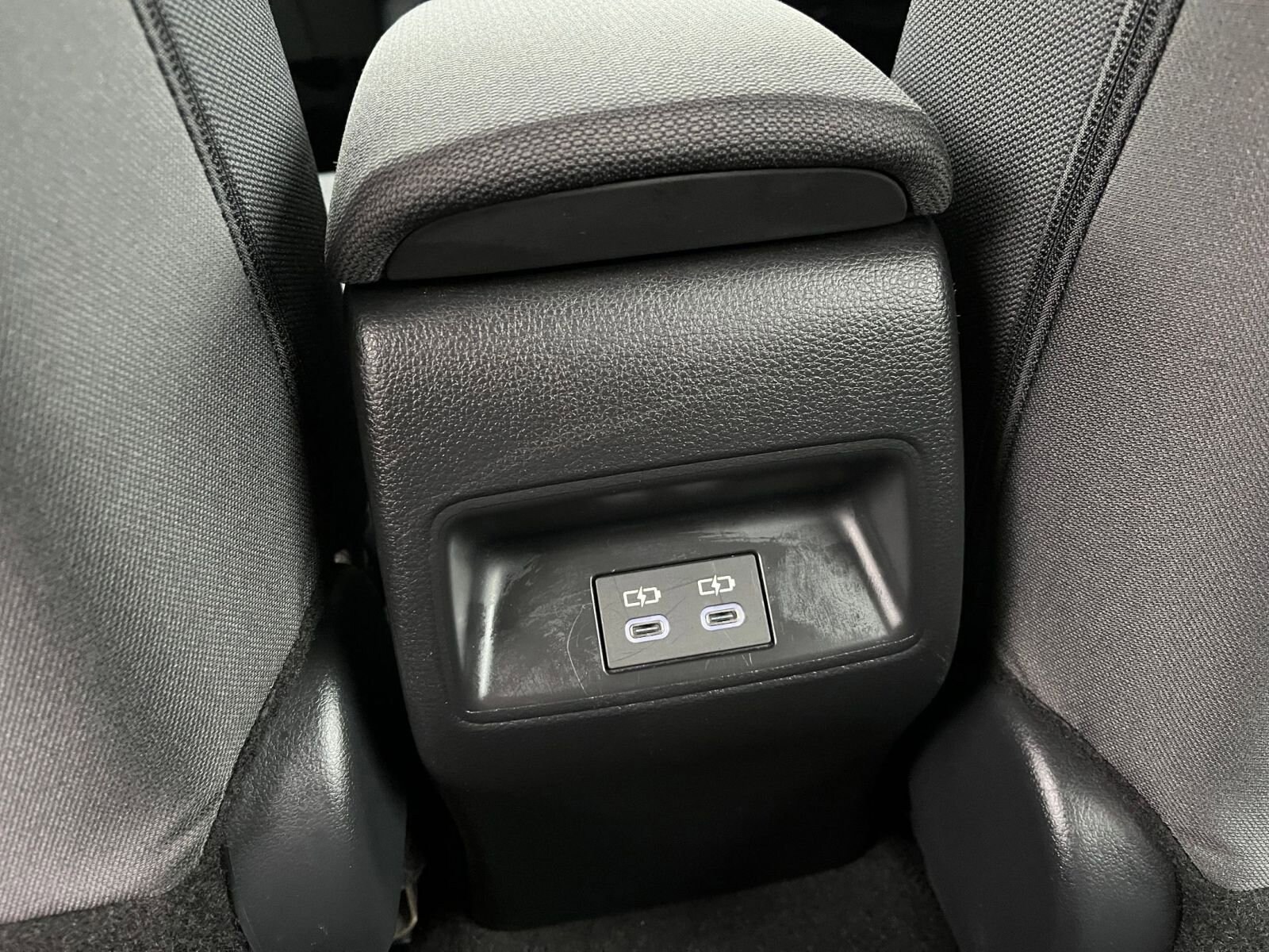 Thumbnail: 2025 Toyota Corolla - 24