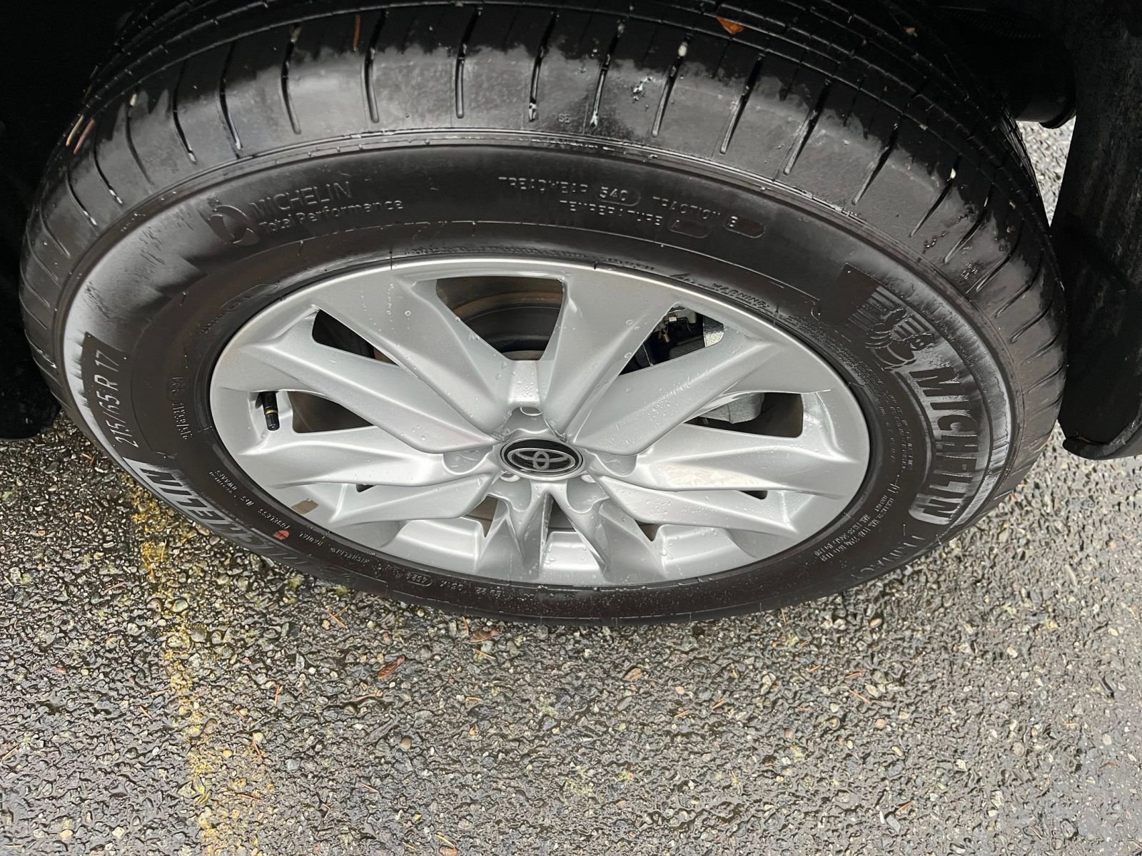 Thumbnail: 2025 Toyota Corolla Cross - 30