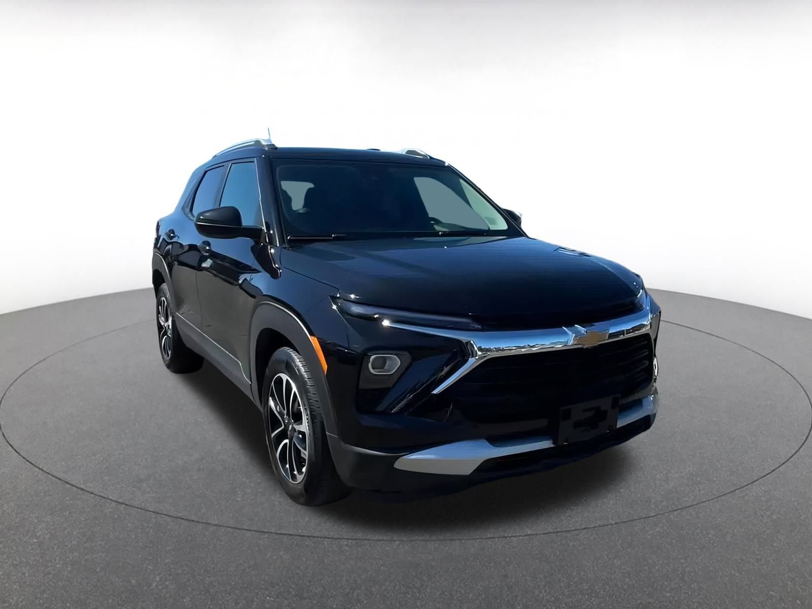 Thumbnail: 2024 Chevrolet TrailBlazer - 3