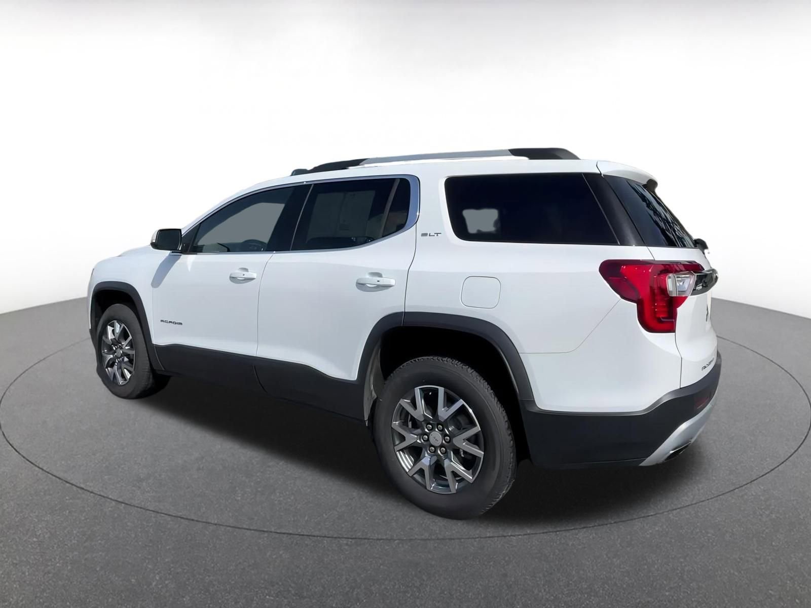 Thumbnail: 2023 GMC Acadia - 10