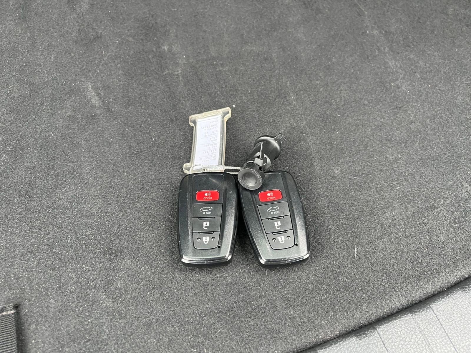 Thumbnail: 2025 Toyota RAV4 - 22