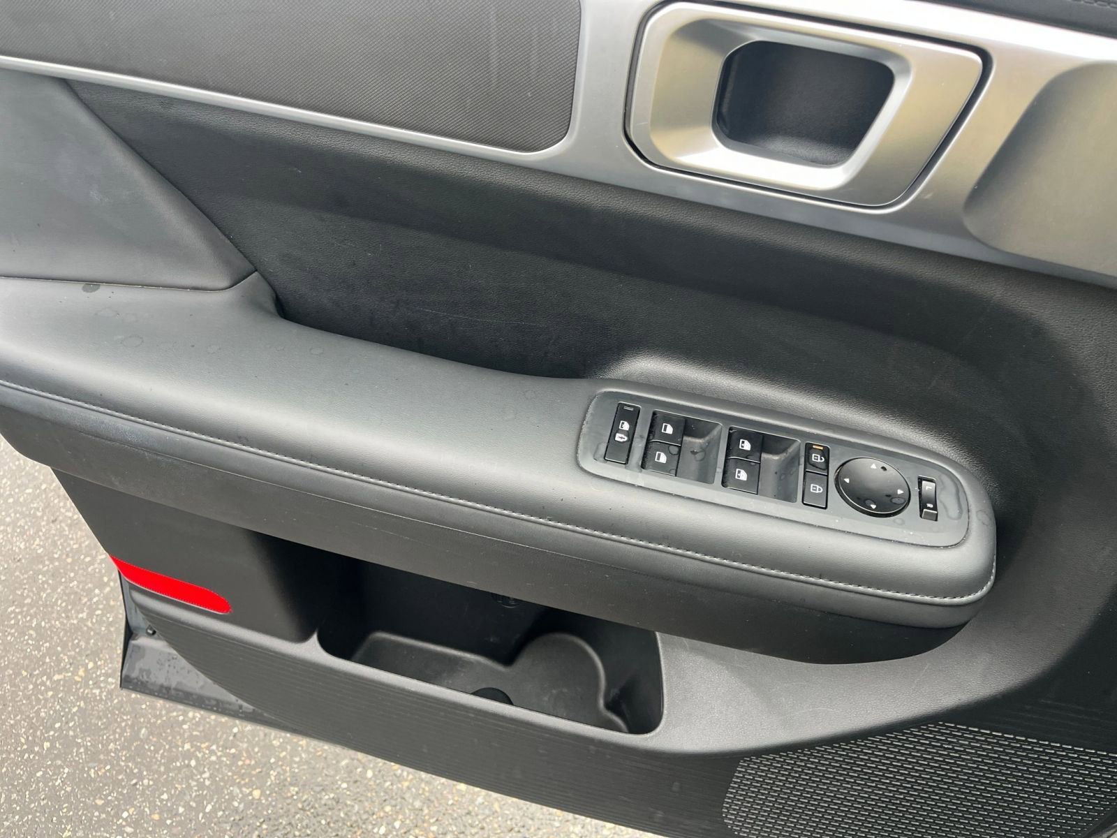 Thumbnail: 2025 Hyundai Santa Fe - 18