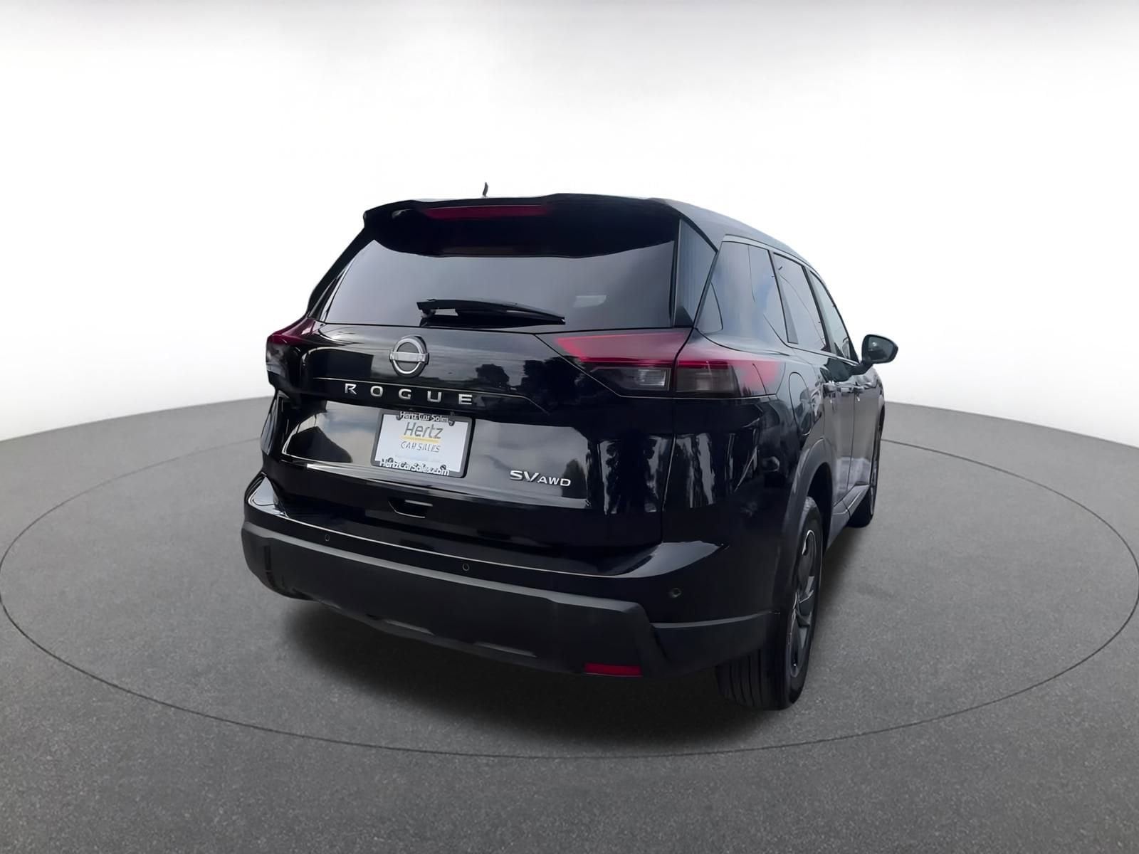 Thumbnail: 2024 Nissan Rogue - 15