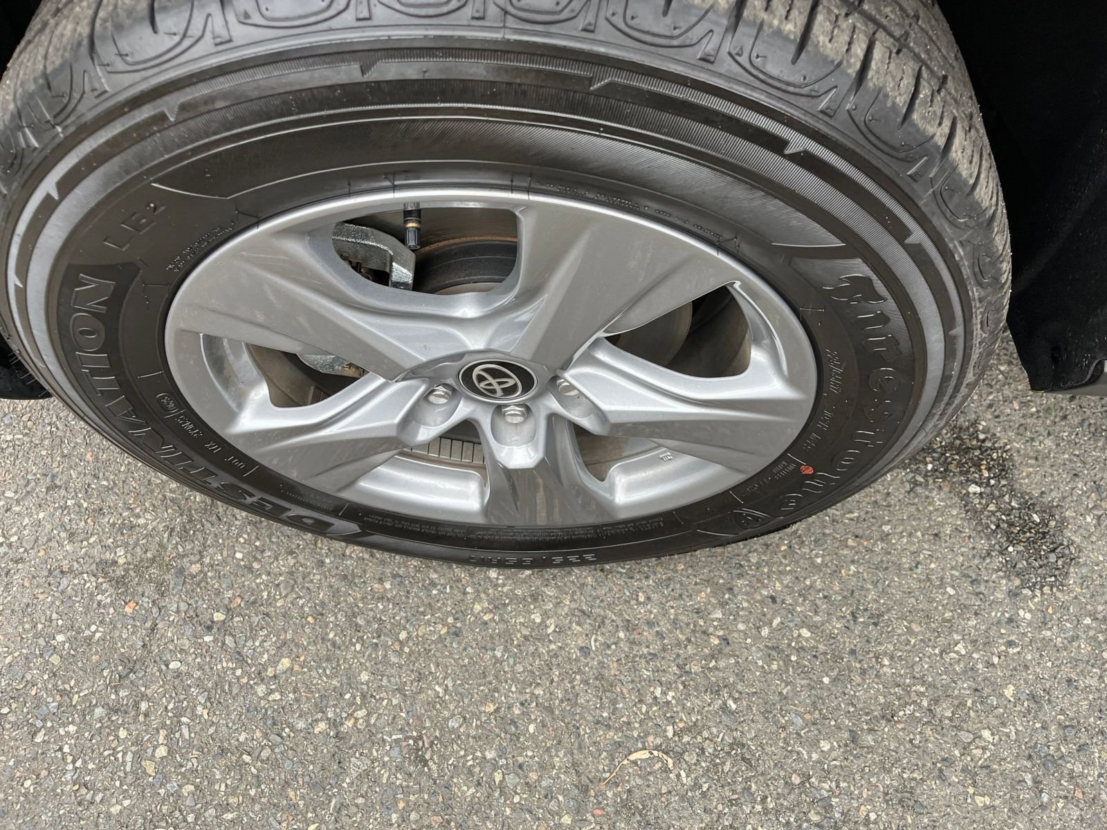 Thumbnail: 2025 Toyota RAV4 - 30