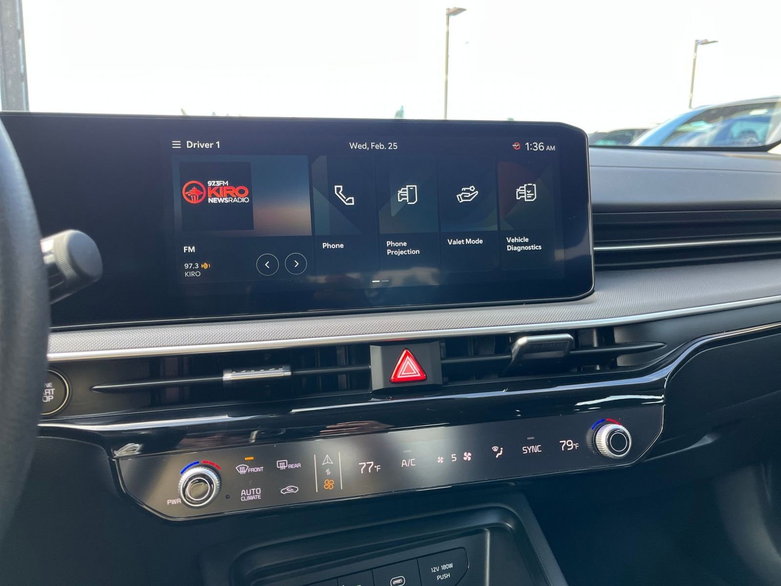 Thumbnail: 2025 Kia K5 - 20