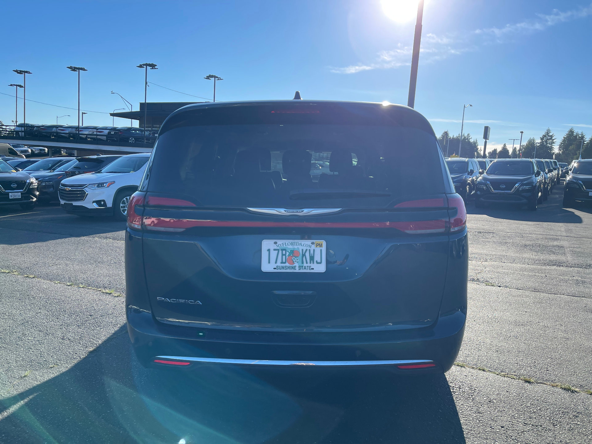 2022 Chrysler Pacifica Touring L 6