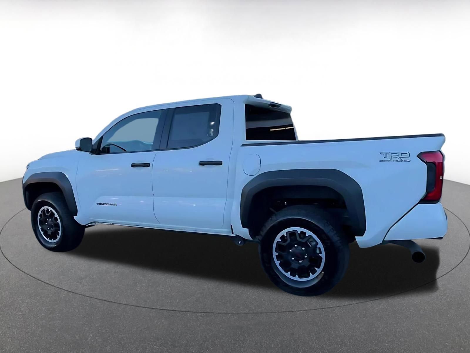 Thumbnail: 2025 Toyota Tacoma - 9
