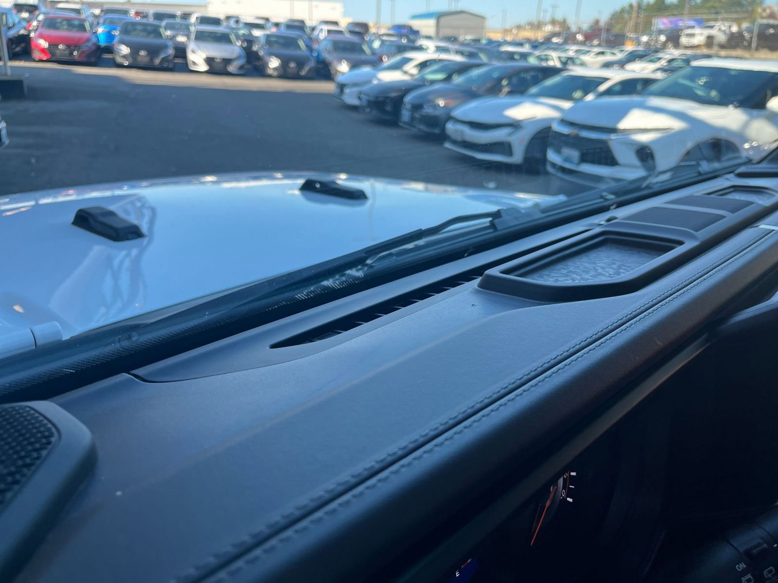 Thumbnail: 2025 Jeep Wrangler - 34