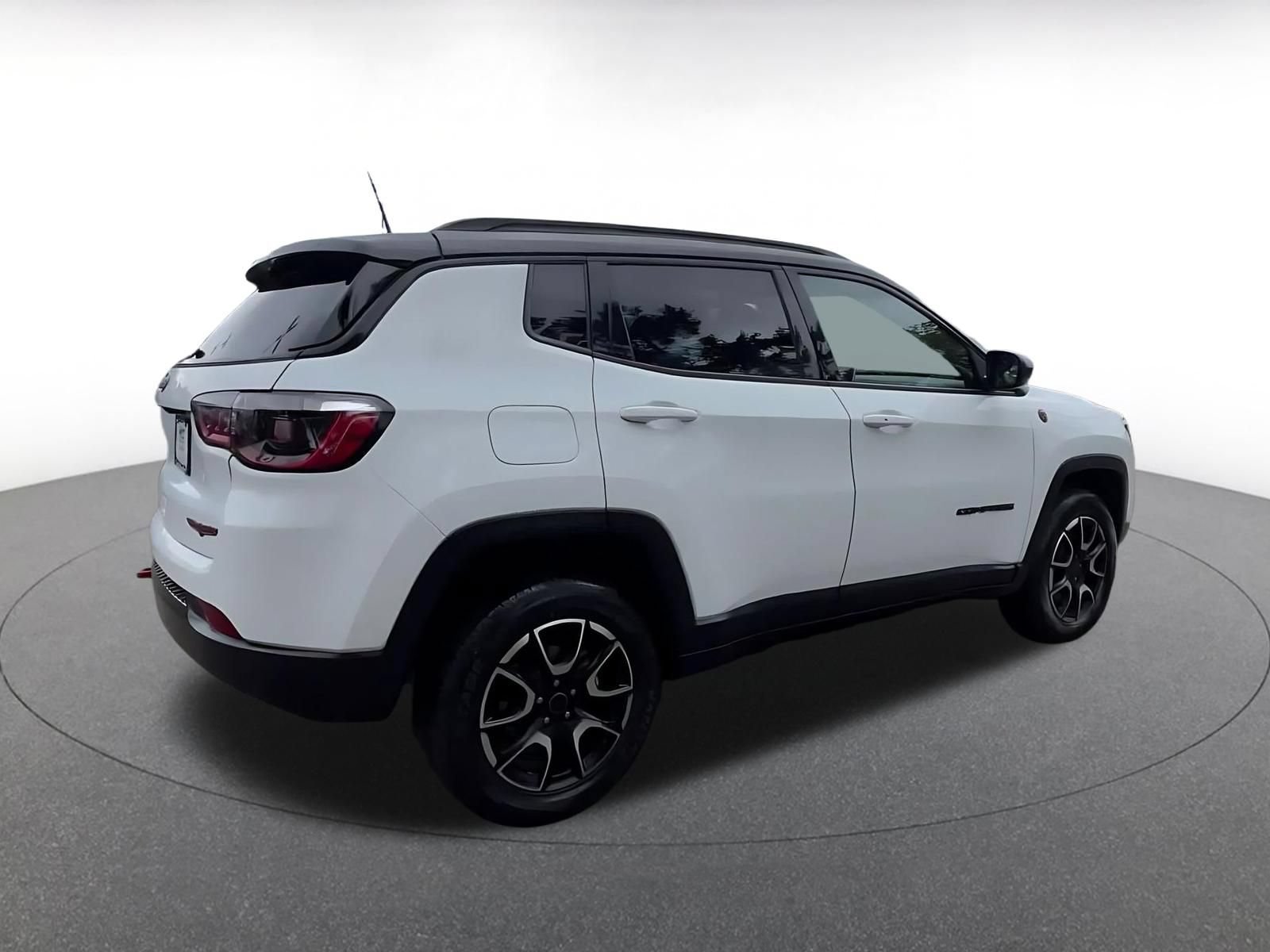 Thumbnail: 2025 Jeep Compass - 11