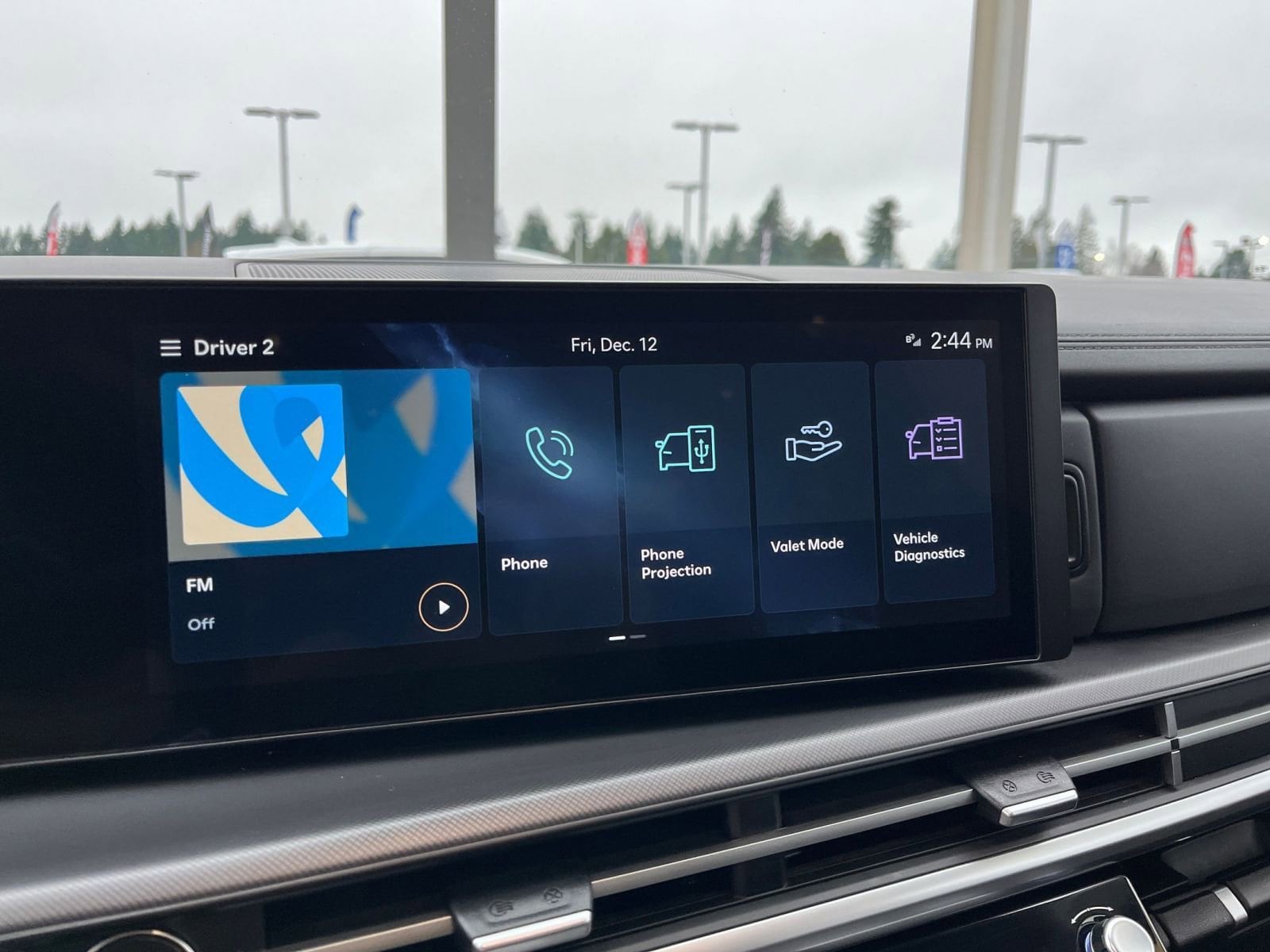 Thumbnail: 2025 Hyundai Santa Fe - 24