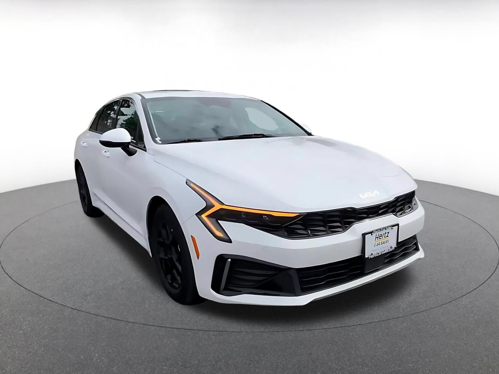 Thumbnail: 2025 Kia K5 - 3