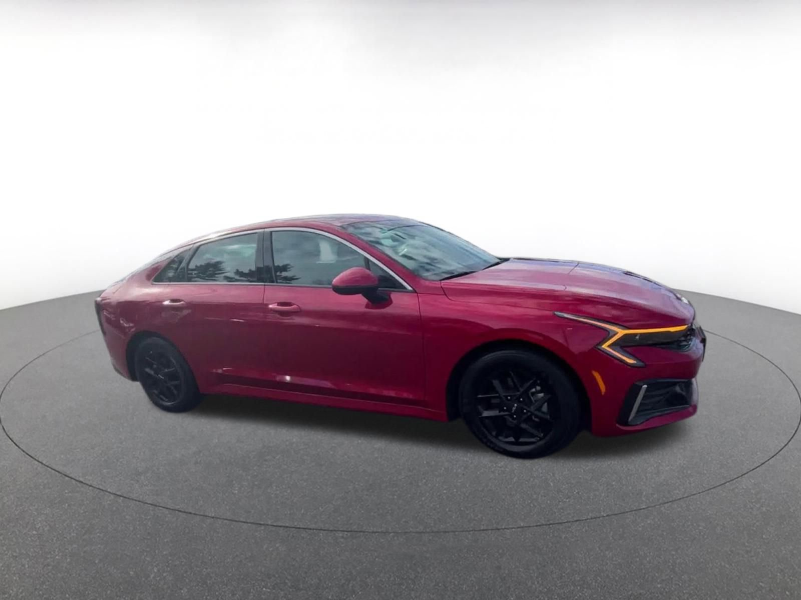 Thumbnail: 2025 Kia K5 - 2