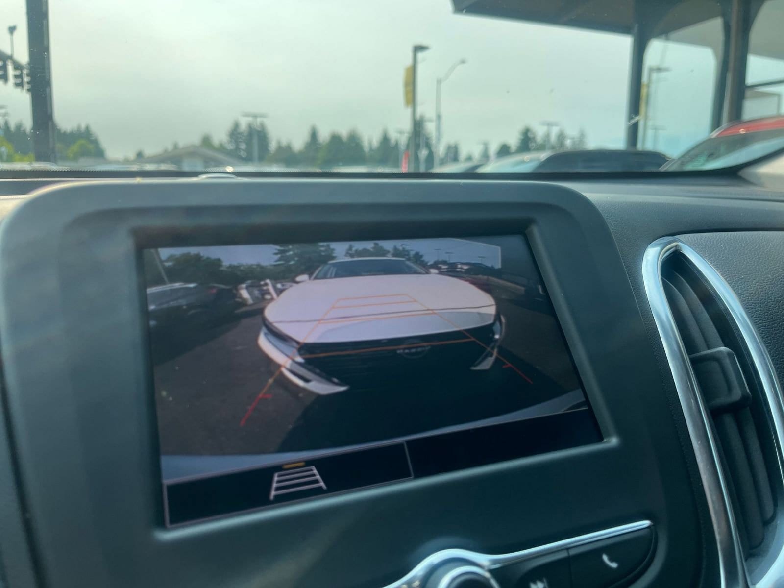 Thumbnail: 2024 Chevrolet Equinox - 17