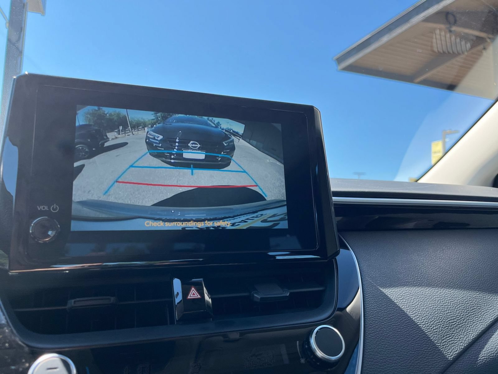 Thumbnail: 2025 Toyota Corolla - 24