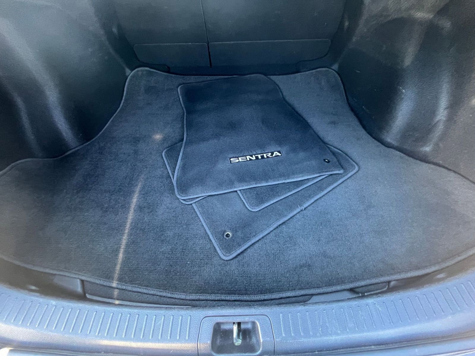 Thumbnail: 2024 Toyota Corolla - 31