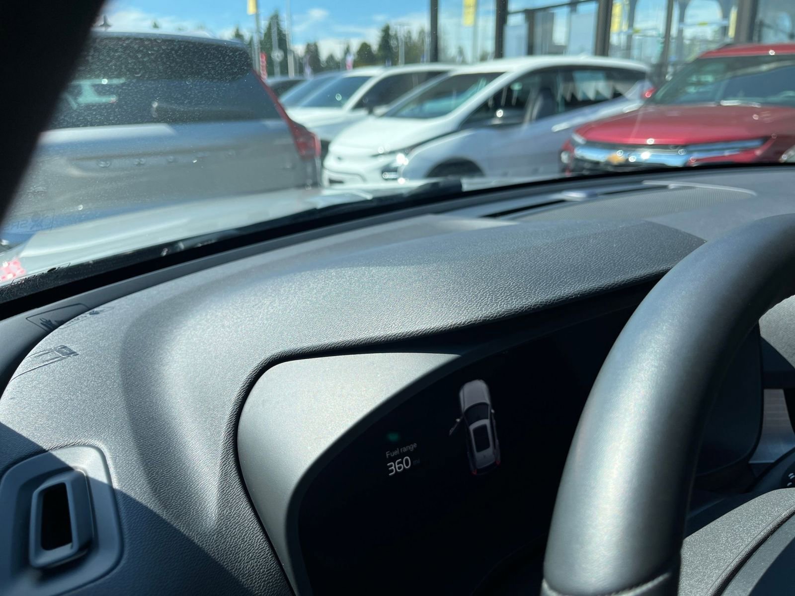 Thumbnail: 2024 Volvo XC40 - 34