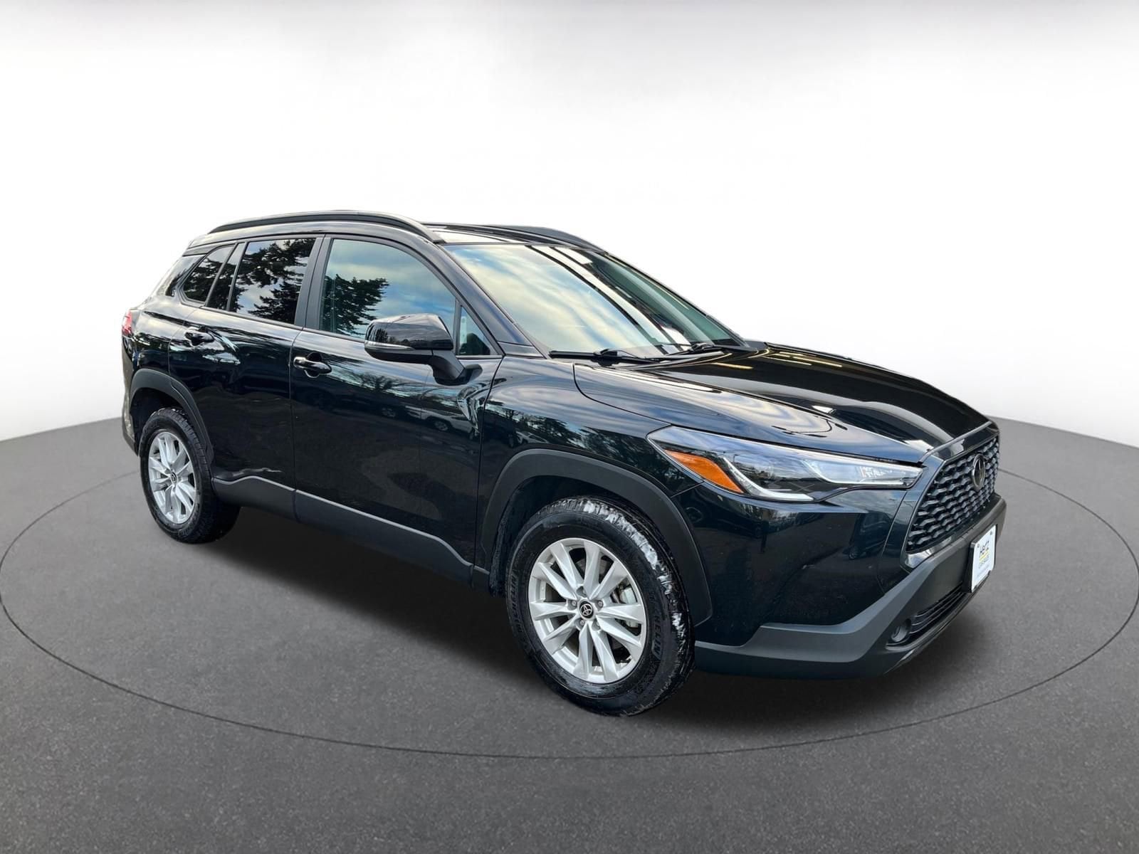 Thumbnail: 2025 Toyota Corolla Cross - 1