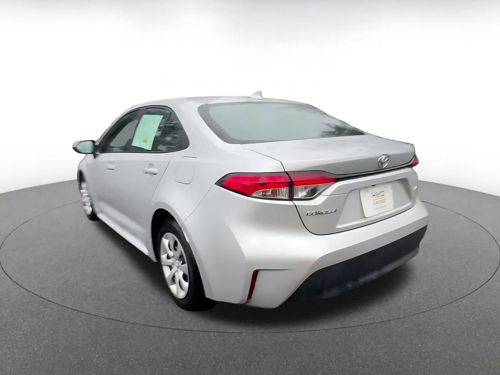 Thumbnail: 2025 Toyota Corolla - 11