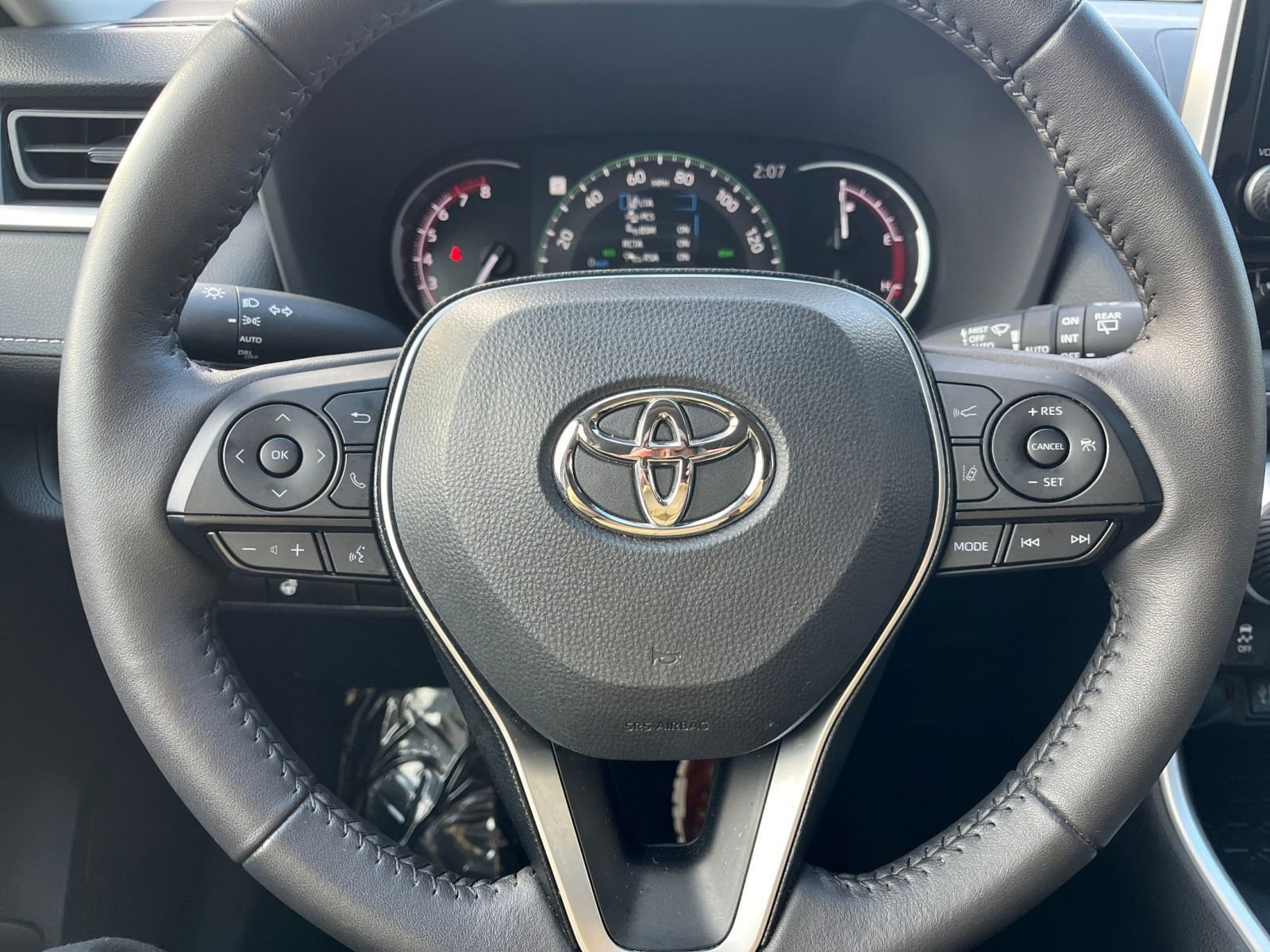 Thumbnail: 2025 Toyota RAV4 - 28