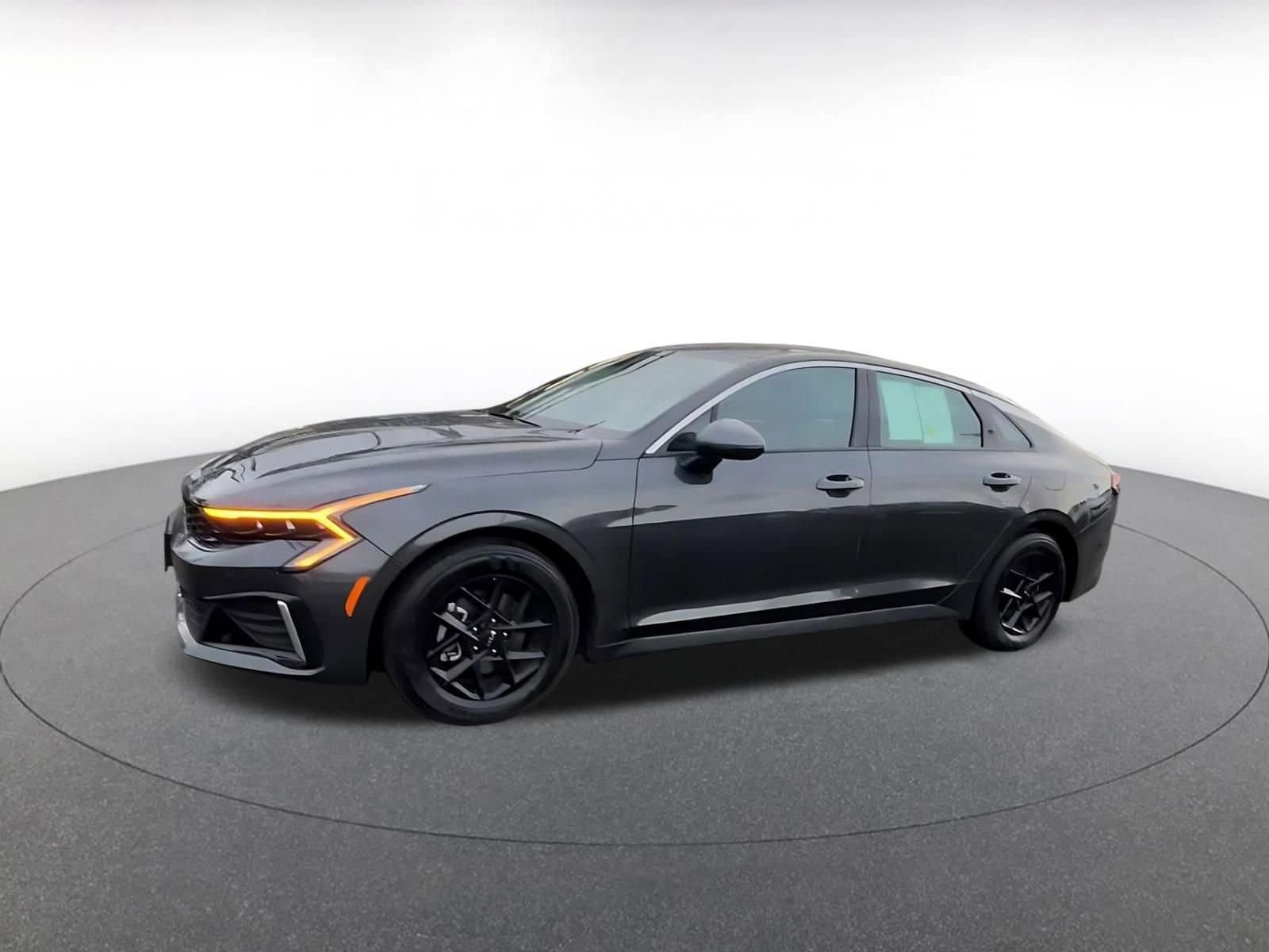 Thumbnail: 2025 Kia K5 - 8