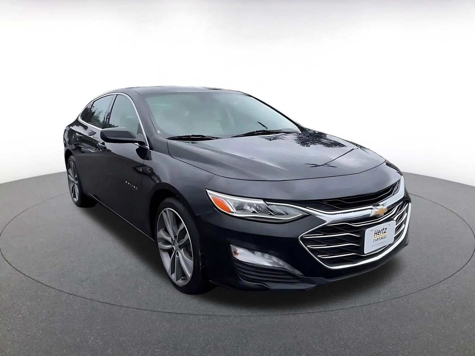 Thumbnail: 2024 Chevrolet Malibu - 3