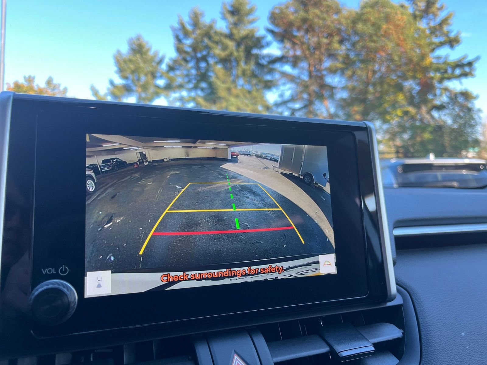 Thumbnail: 2025 Toyota RAV4 - 18