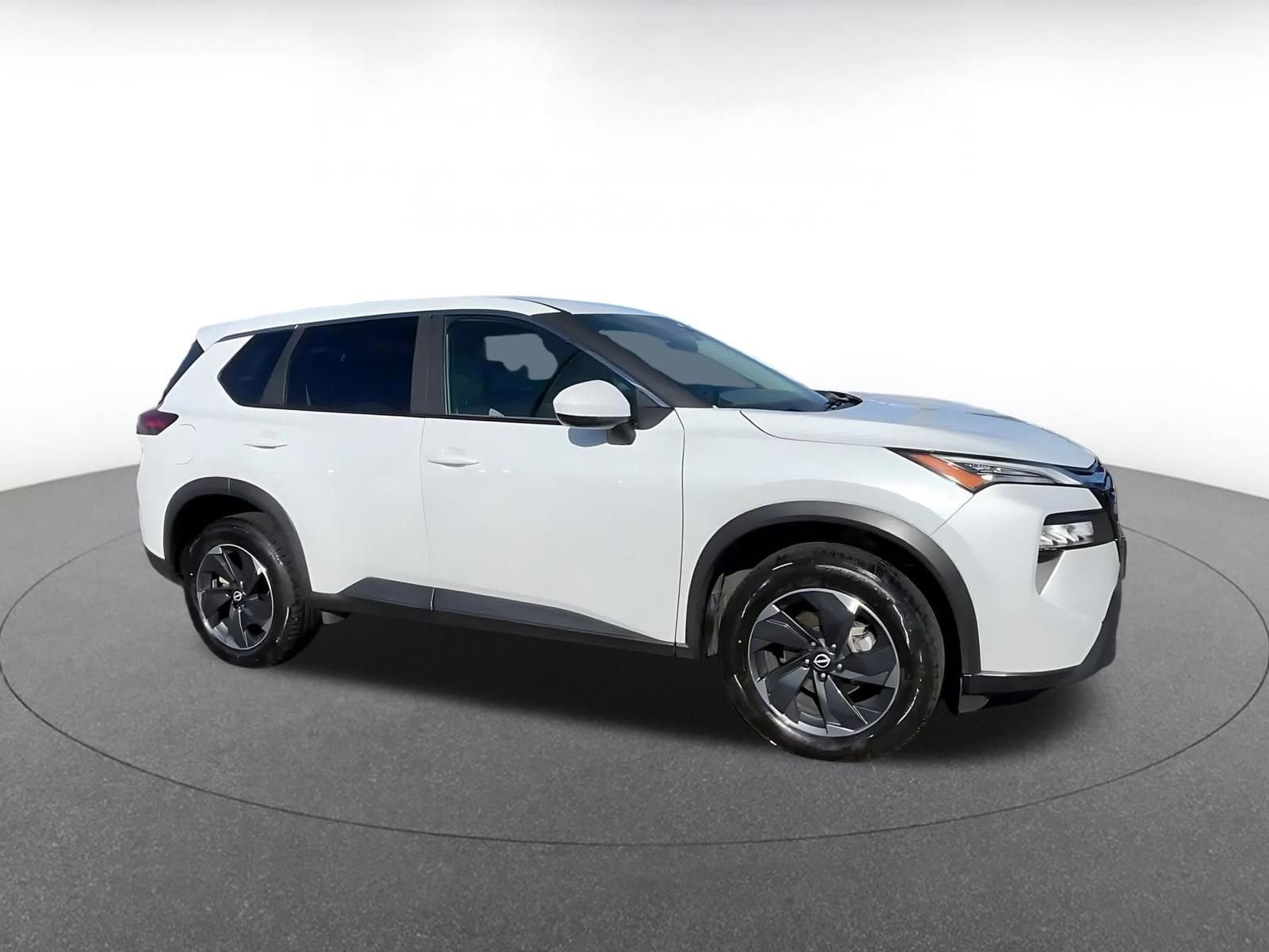 Thumbnail: 2025 Nissan Rogue - 2