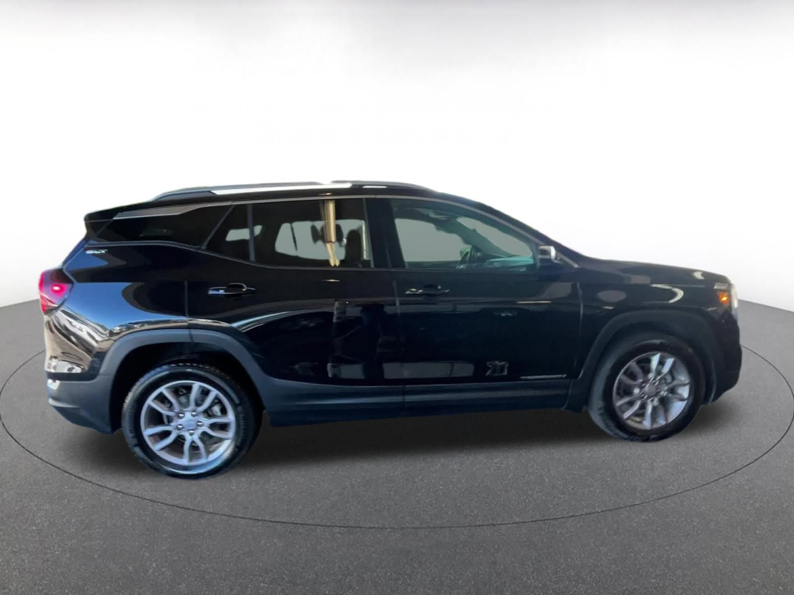 Thumbnail: 2024 GMC Terrain - 16