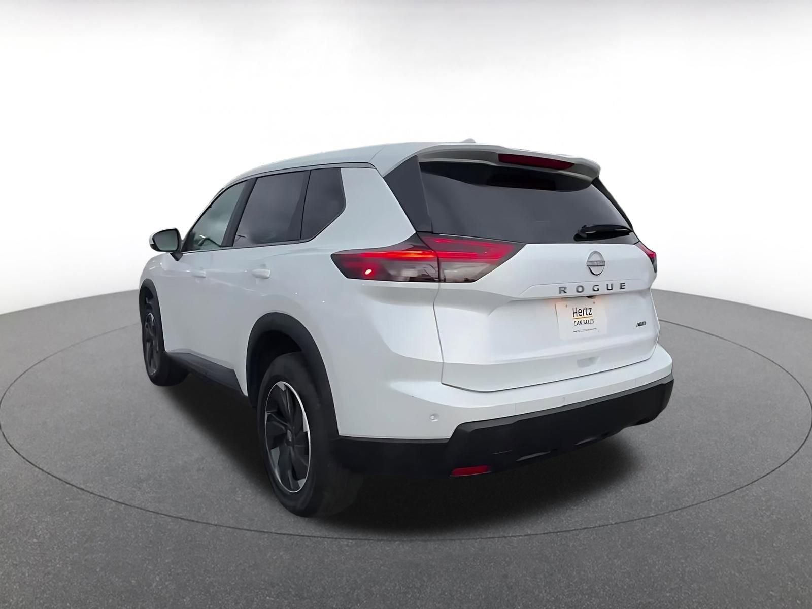 Thumbnail: 2025 Nissan Rogue - 11