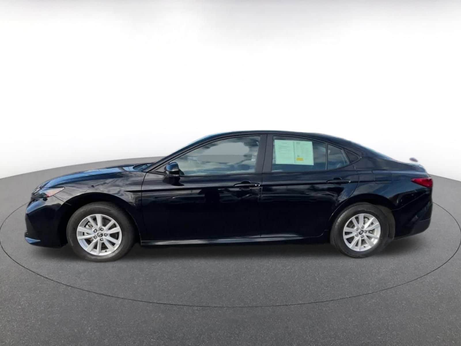 Thumbnail: 2025 Toyota Camry - 9