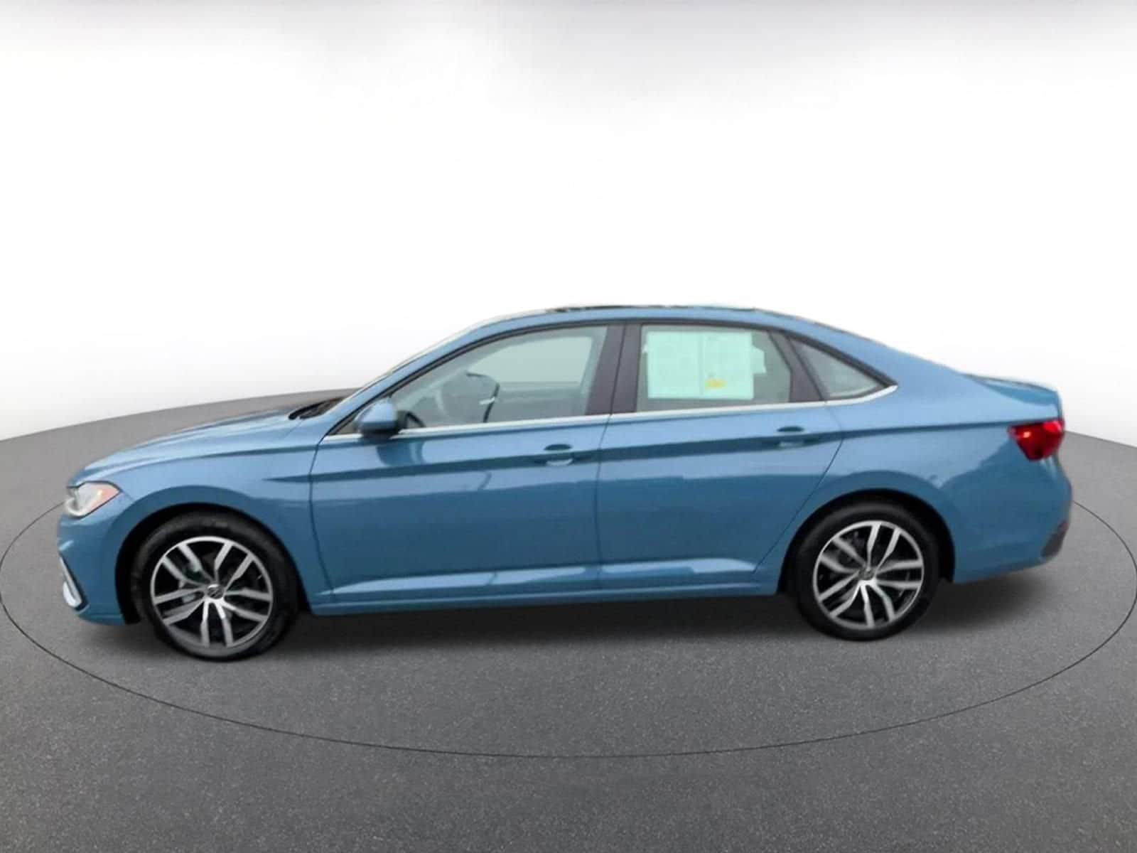 Thumbnail: 2025 Volkswagen Jetta - 9