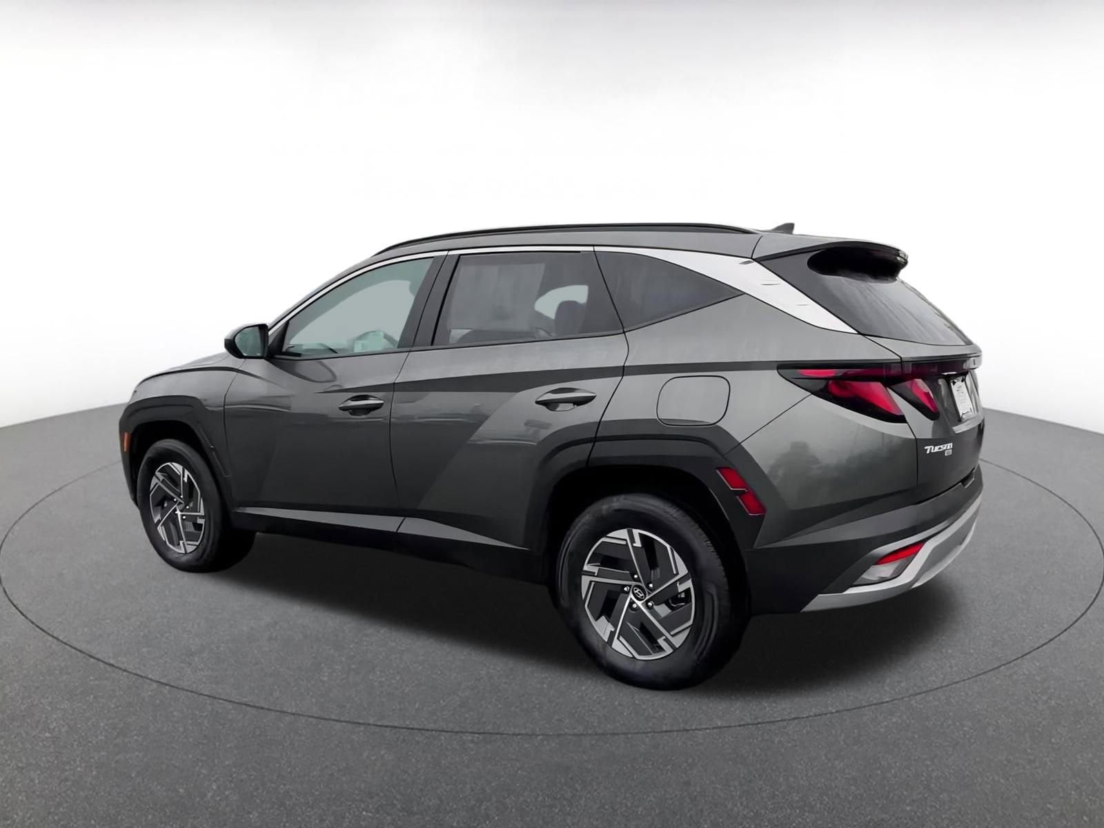 Thumbnail: 2025 Hyundai Tucson - 10