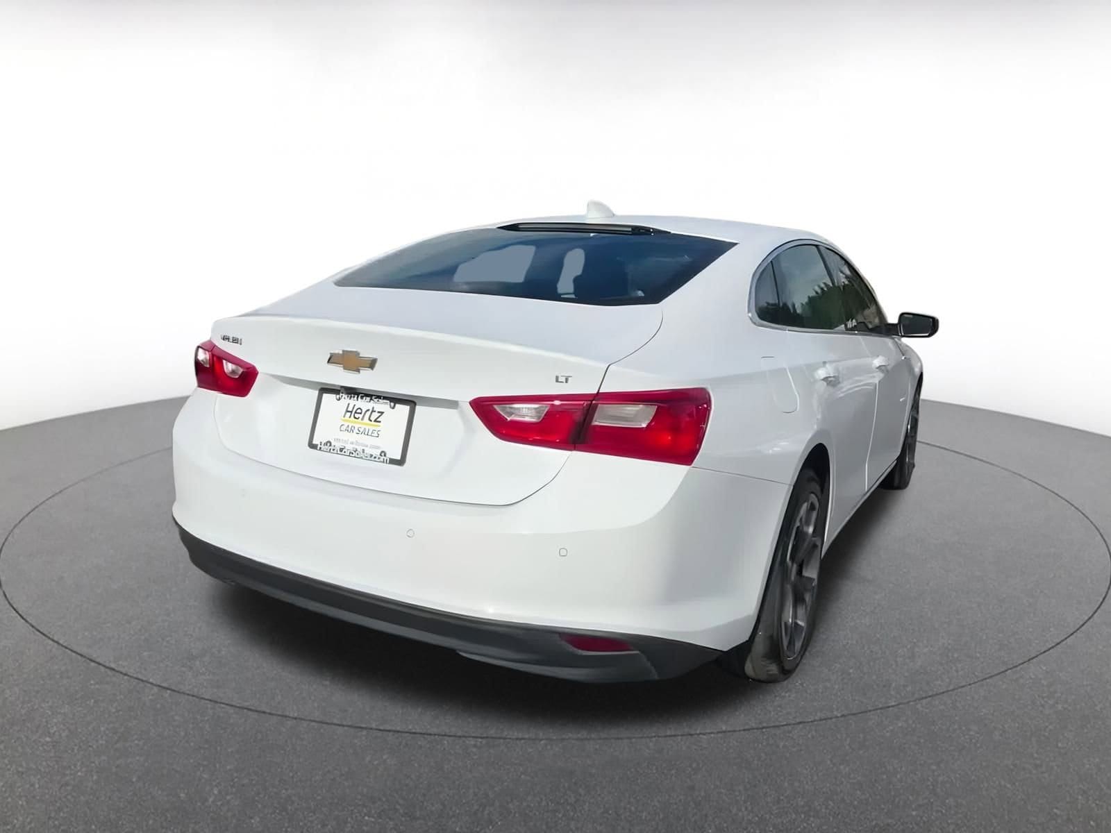 Thumbnail: 2023 Chevrolet Malibu - 13