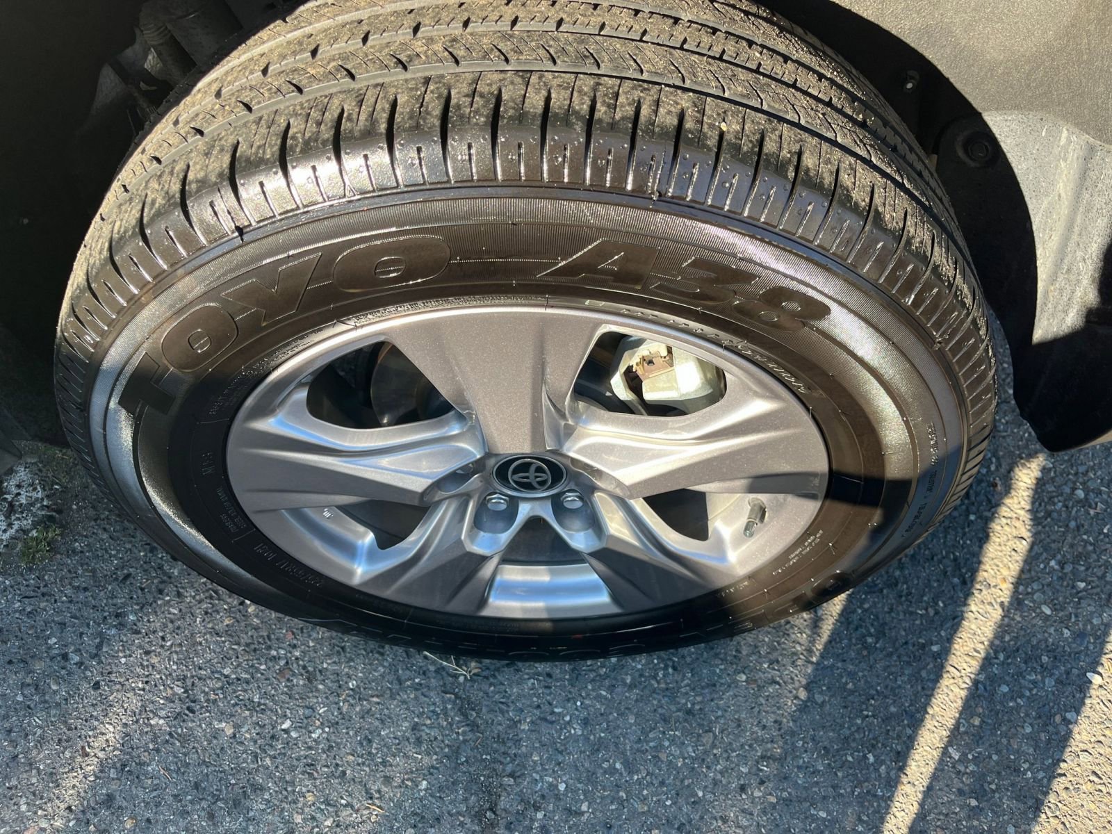 Thumbnail: 2025 Toyota RAV4 - 30