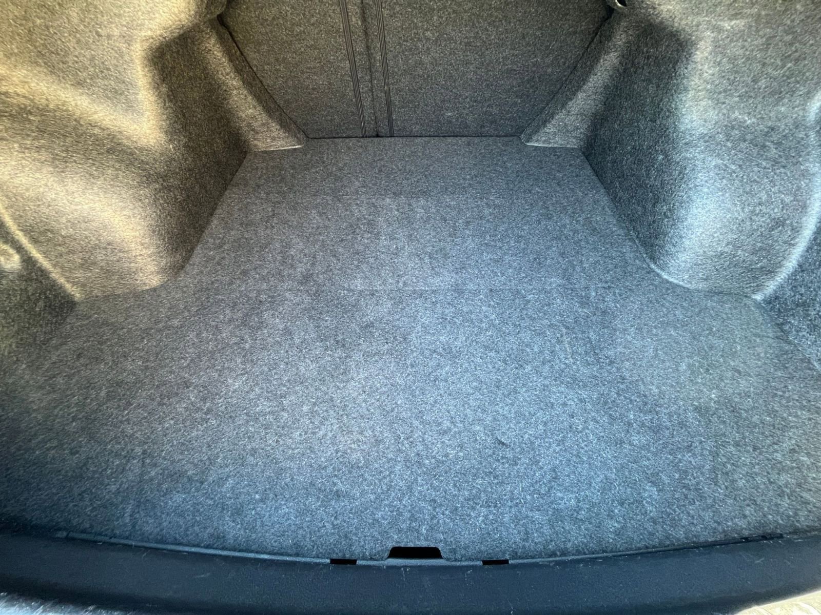 Thumbnail: 2025 Nissan Altima - 32