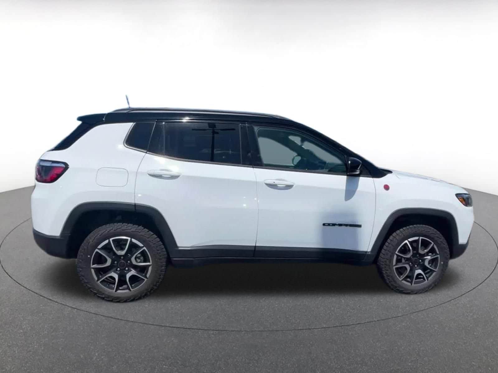 Thumbnail: 2025 Jeep Compass - 15