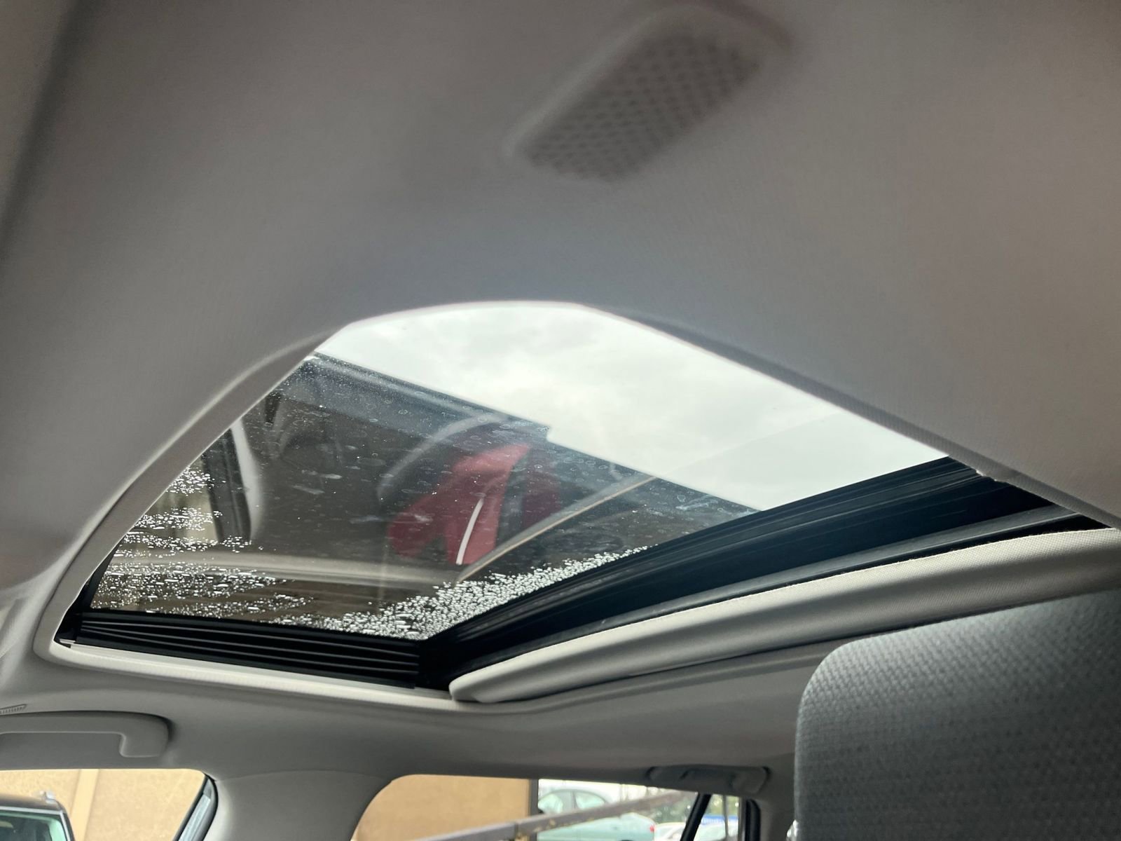 Thumbnail: 2025 Toyota RAV4 - 30