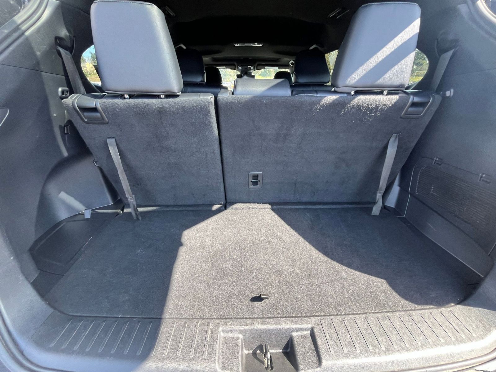 Thumbnail: 2025 Toyota Highlander - 34