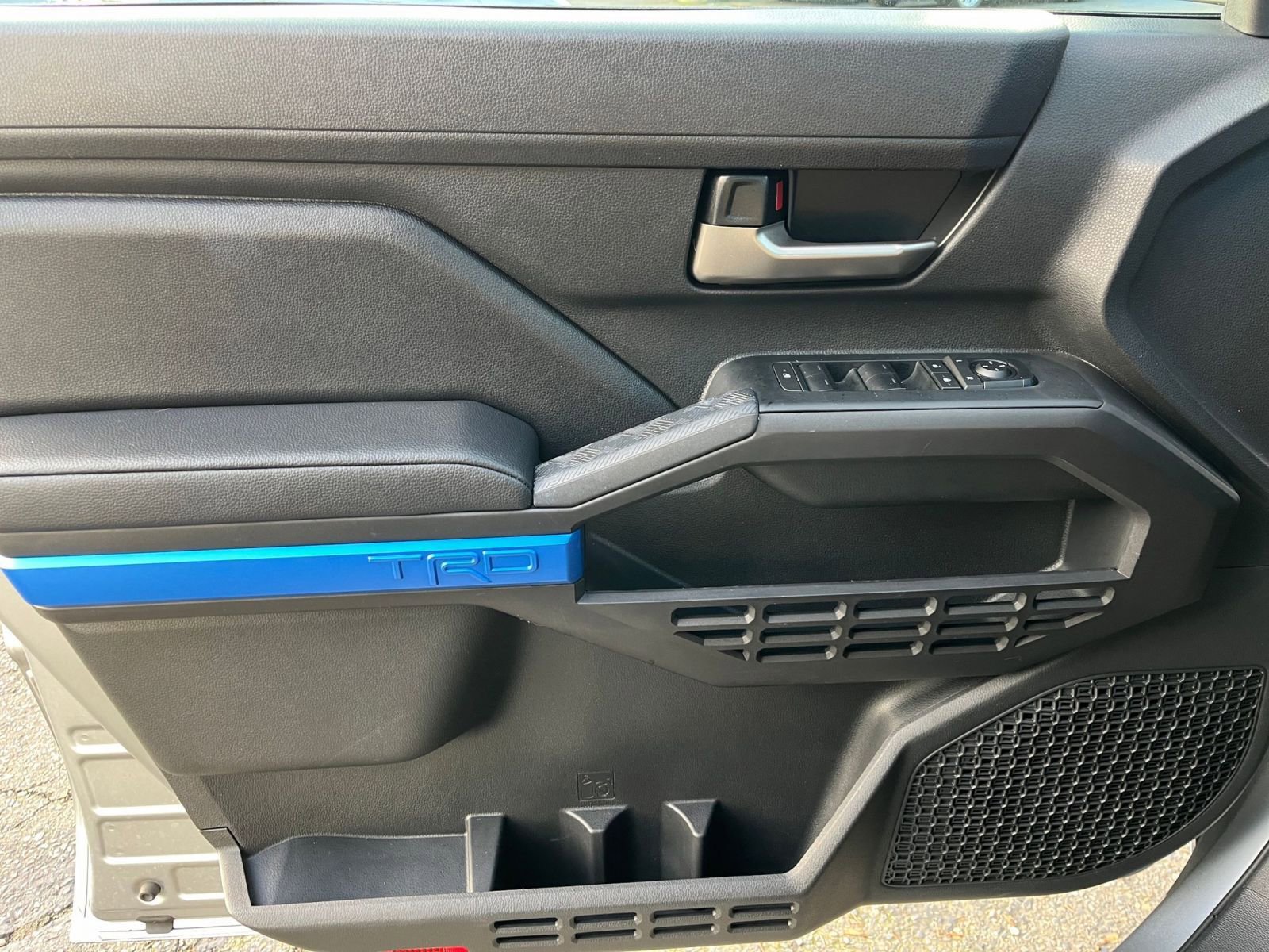 Thumbnail: 2025 Toyota Tacoma - 20