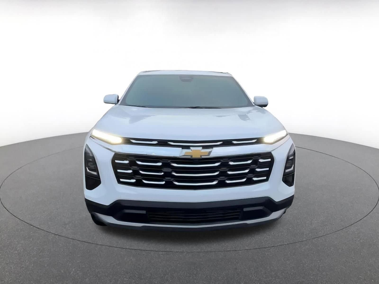 Thumbnail: 2025 Chevrolet Equinox - 4