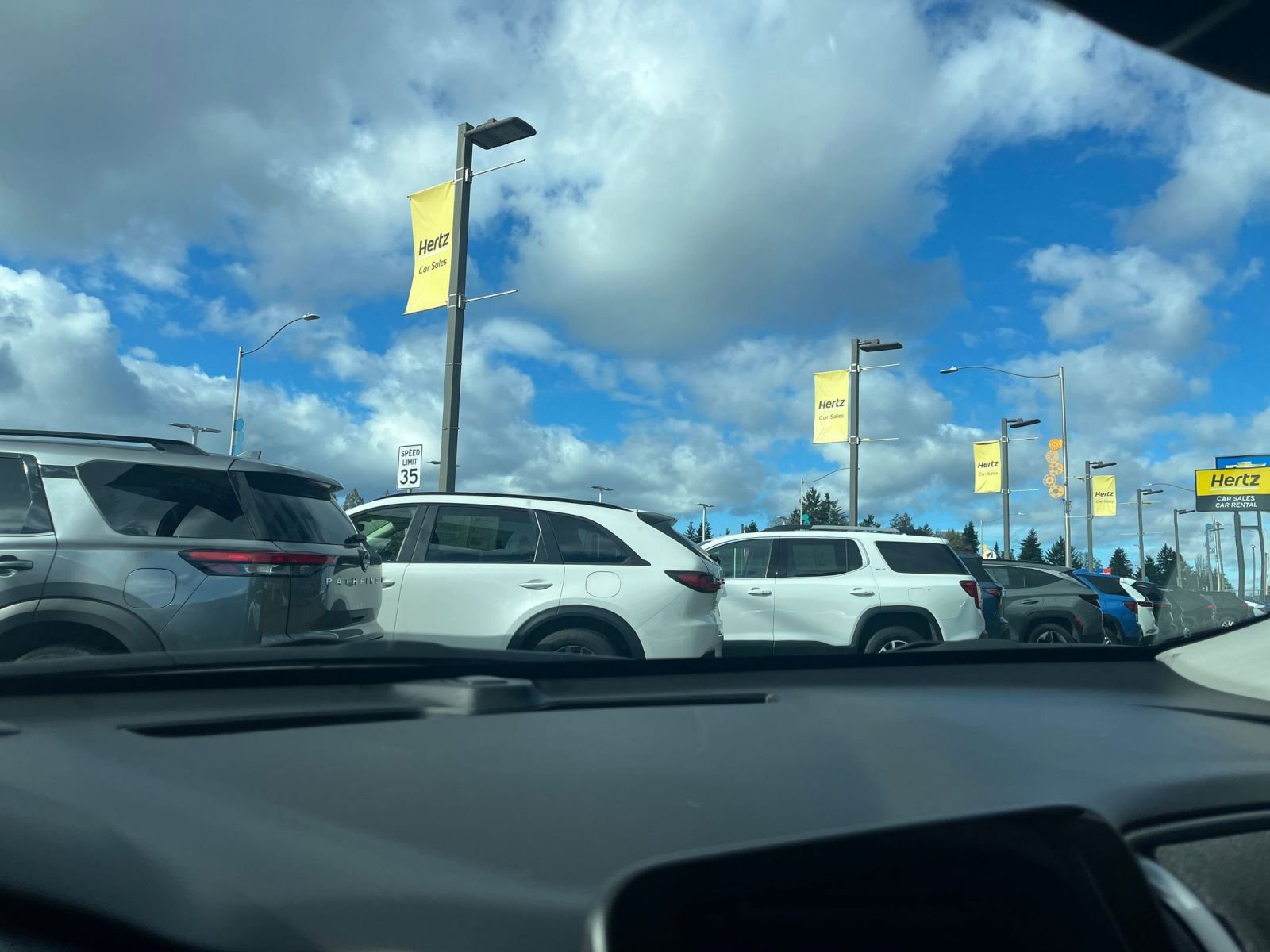 Thumbnail: 2024 Chevrolet Malibu - 17