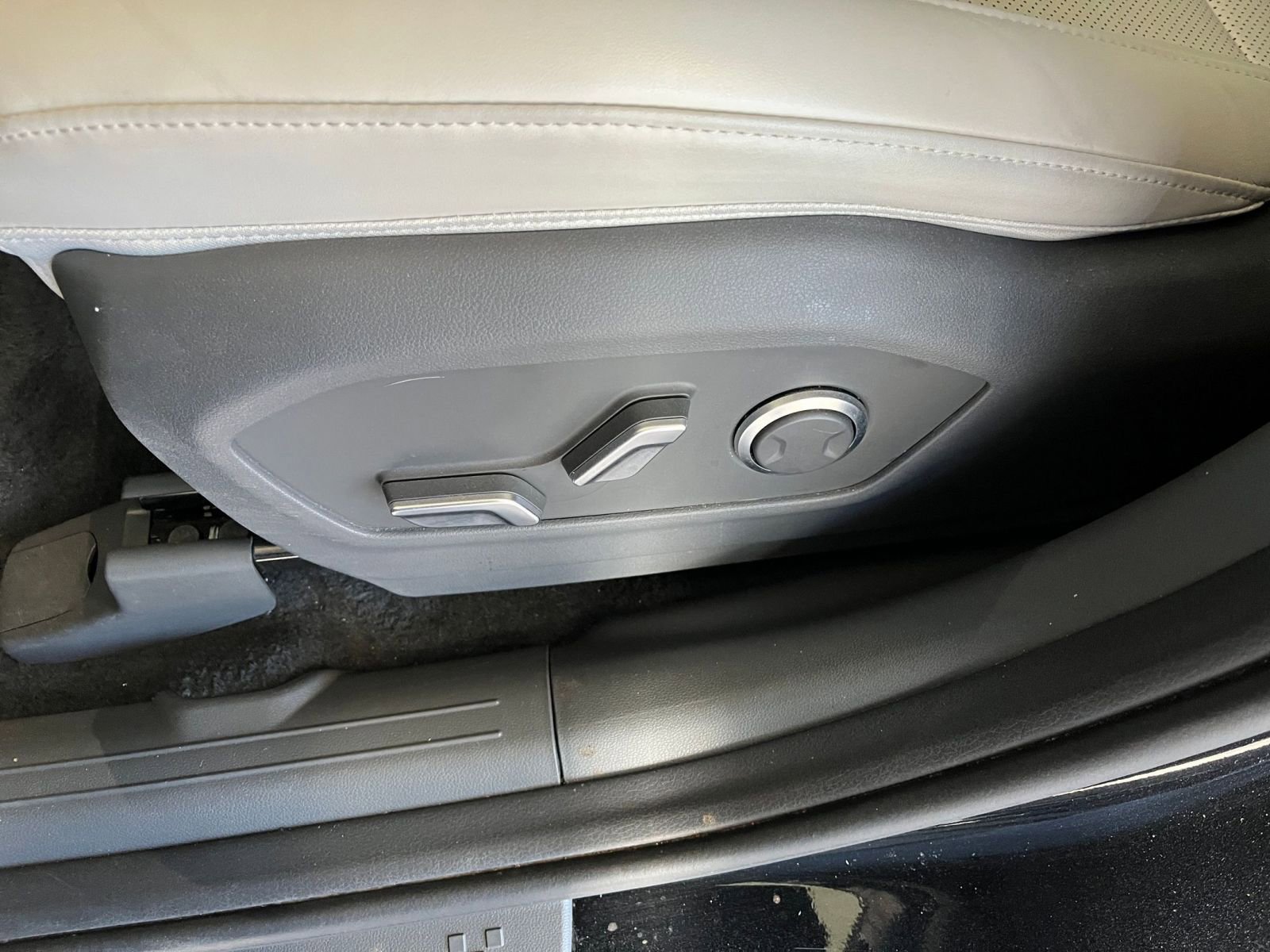 Thumbnail: 2025 Hyundai Santa Fe - 22