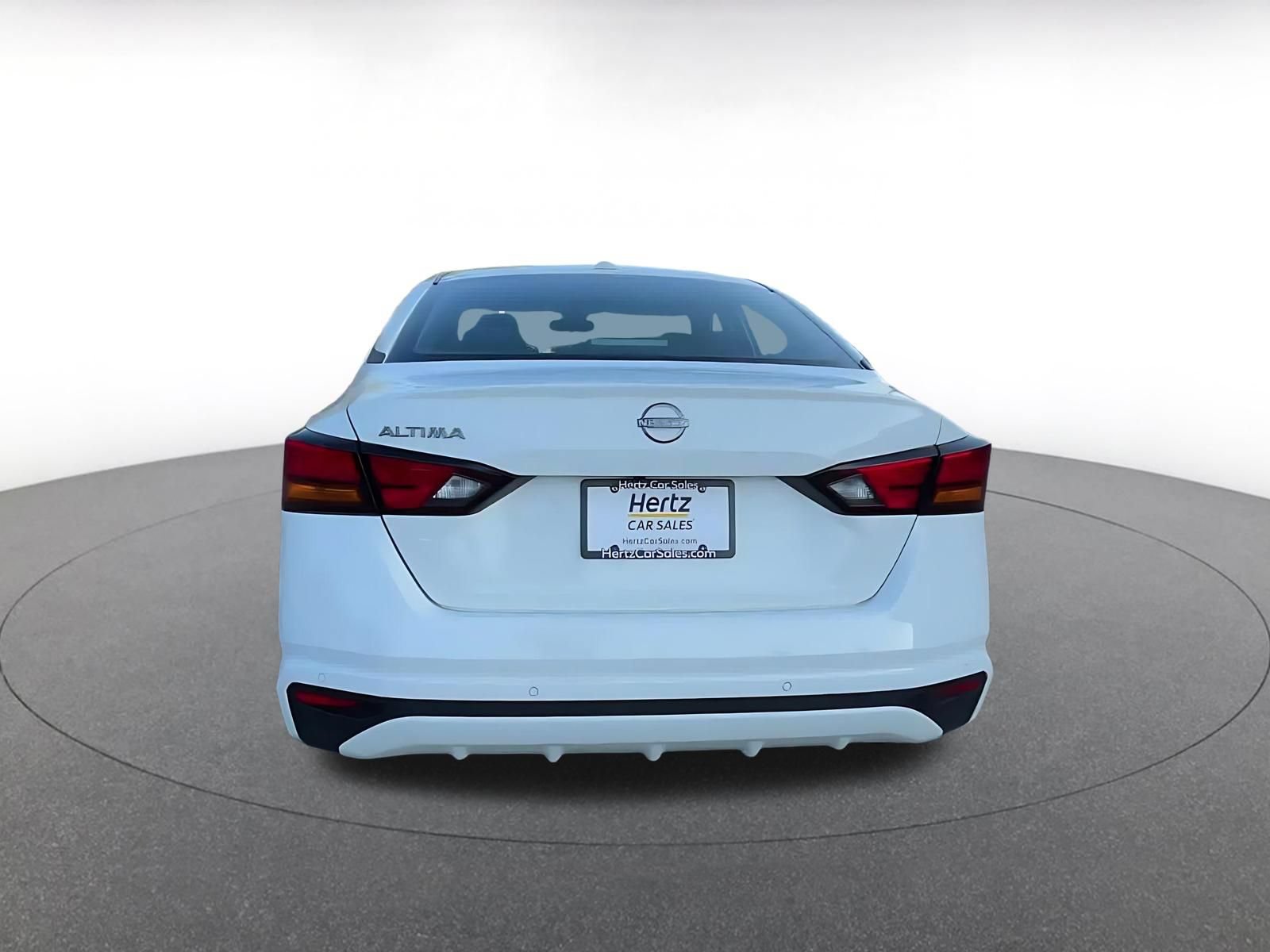 Thumbnail: 2025 Nissan Altima - 10
