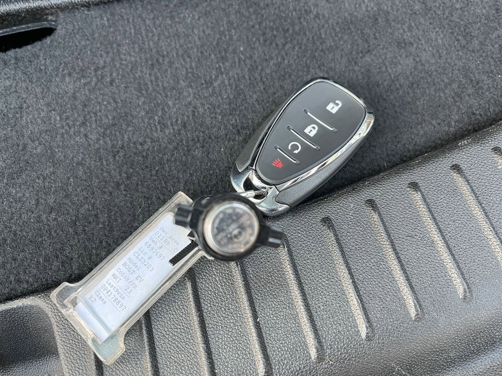 Thumbnail: 2023 Chevrolet Bolt EV - 23