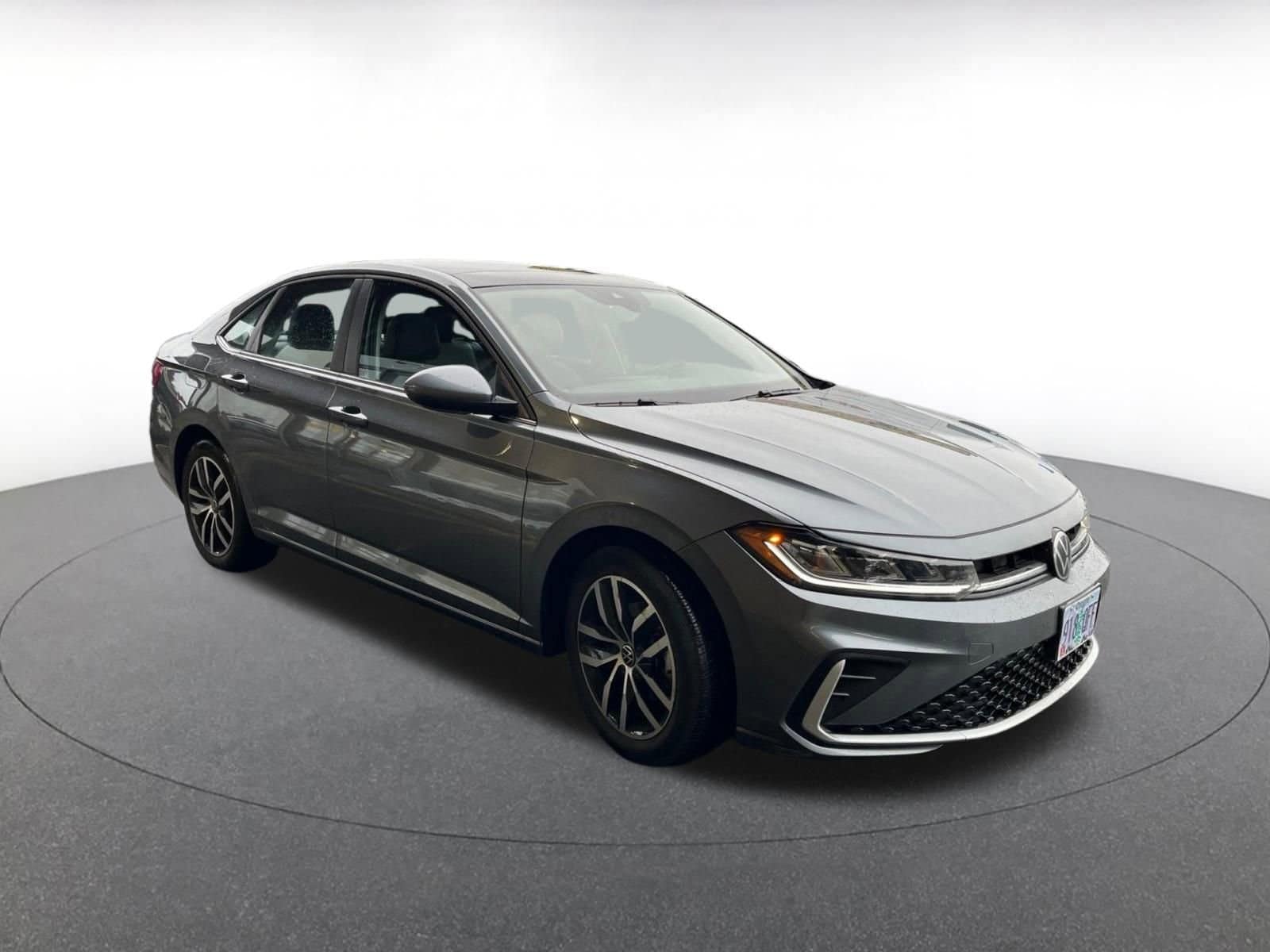 Thumbnail: 2025 Volkswagen Jetta - 1