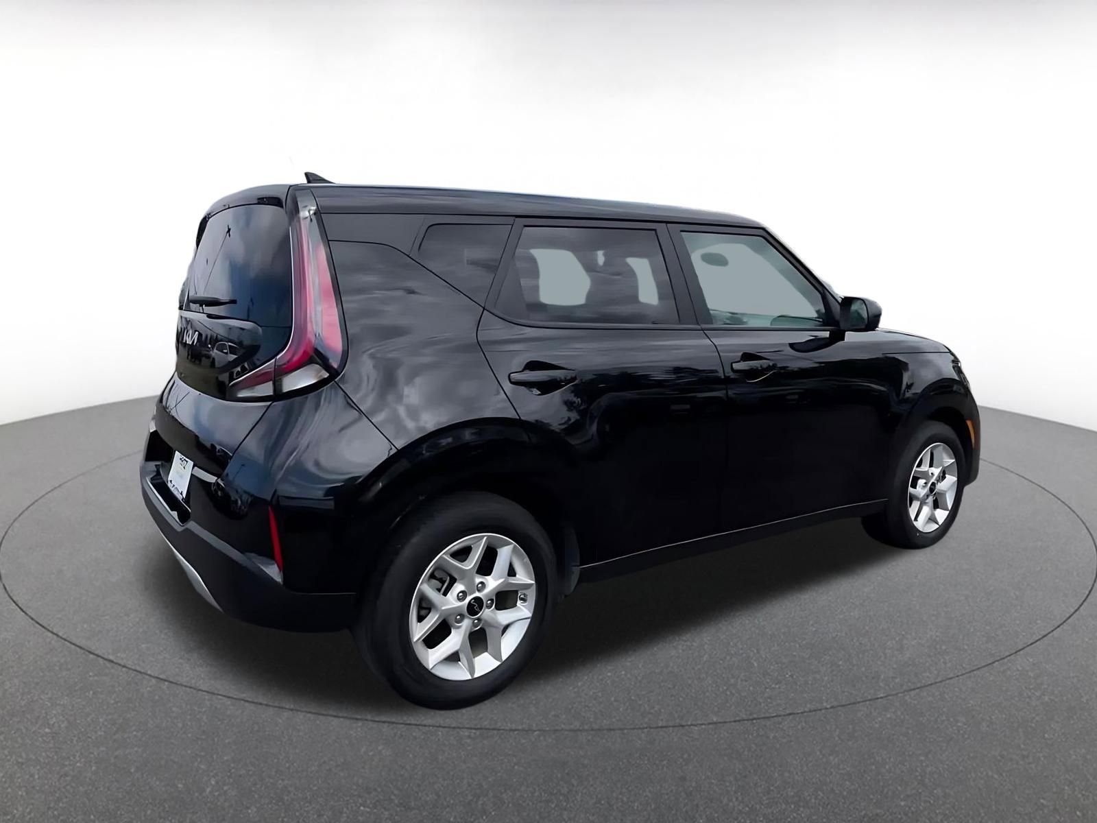 Thumbnail: 2025 Kia Soul - 14