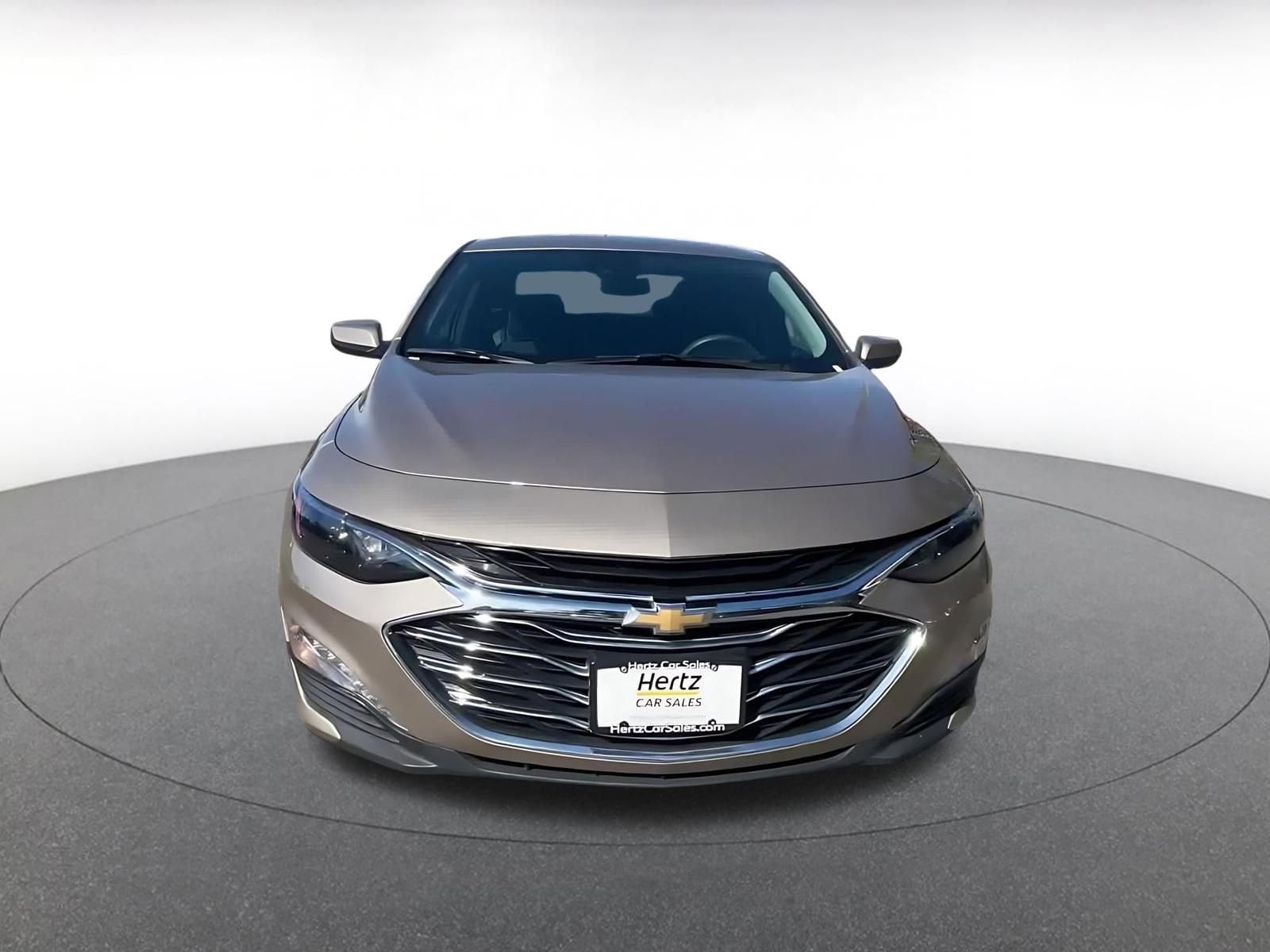 Thumbnail: 2024 Chevrolet Malibu - 4
