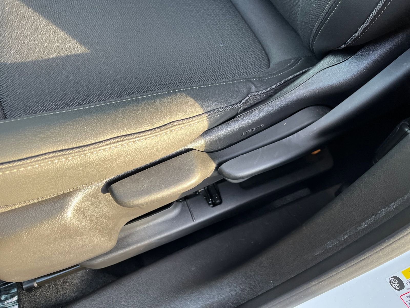 Thumbnail: 2025 Buick Encore GX - 23